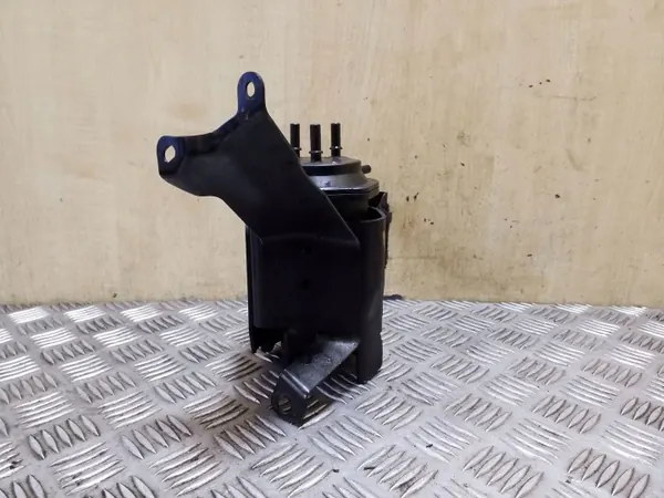 Nissan Juke I F15 Fuel Filter VAL164630 image 4