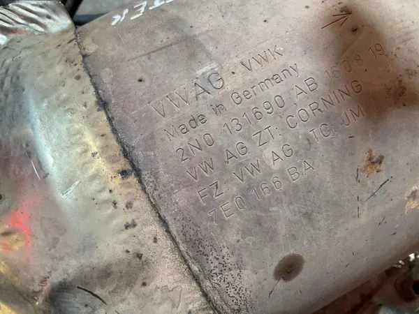 Katalysator OEM 2N0131690AB för VW Crafter image 3