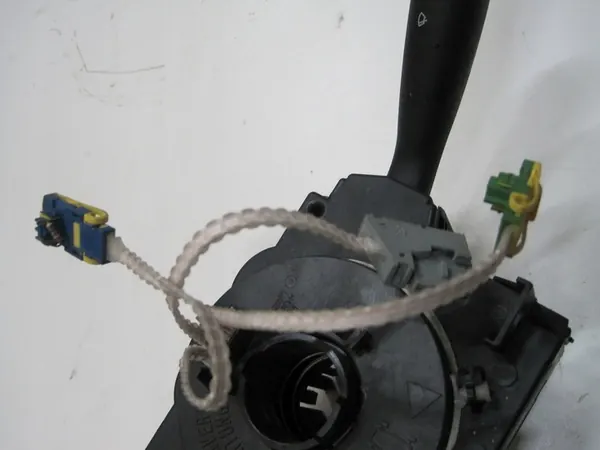 Stuurwiel schakelaars PEUGEOT 206 307 image 2