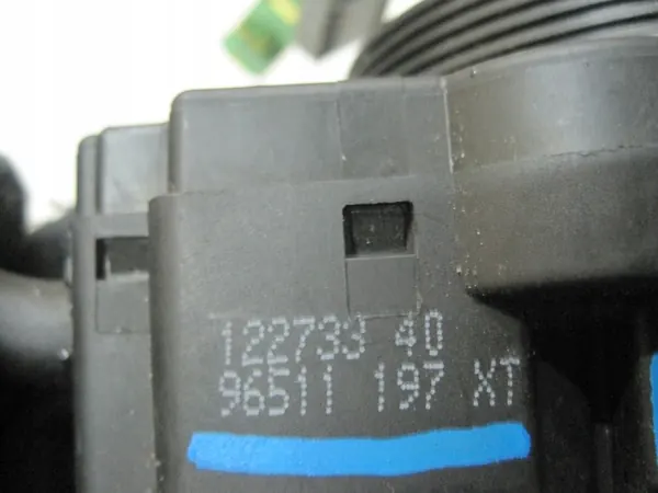 Stuurwiel schakelaars PEUGEOT 206 307 image 5