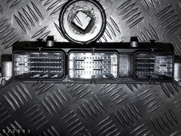 ECU Citroen C5 usado OEM 9665843280 para 2009 2.0 HDi image 4