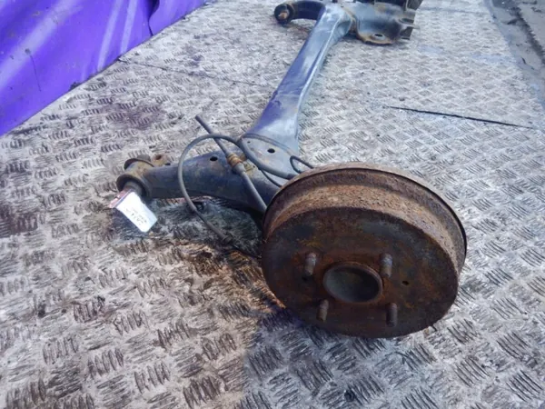OEM Zawada-283495- taka-akselipalkki Mitsubishi Coltille image 3