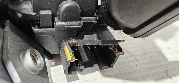 Bagagelås Ford - DS7A-N442A66-BE image 4