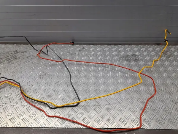 Porsche Cayenne (92A) Takapään ilmanjousitusletku OEM ATV41714 image 2