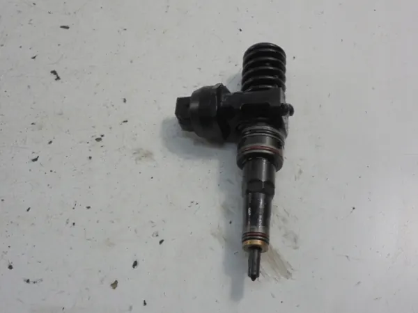 Einspritzpumpe OEM 038130073AL für VW Golf IV image 4