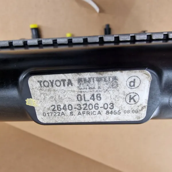 Chłodnica wody Toyota Hilux VIII 8 image 3
