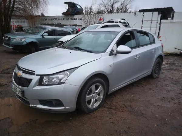 Öljypumppu Chevrolet Cruze OEM 55556428 2011 1.8L image 6