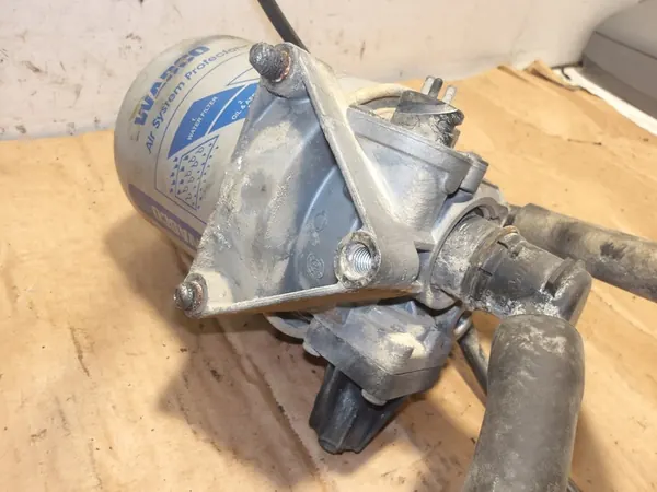 Sécheur d'air WABCO image 6