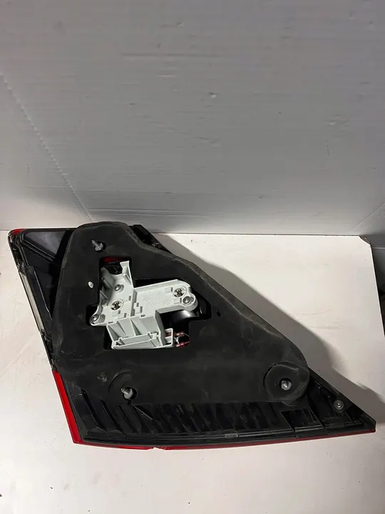 Rechter achterlicht Mercedes S W221 A2218200266 image 4