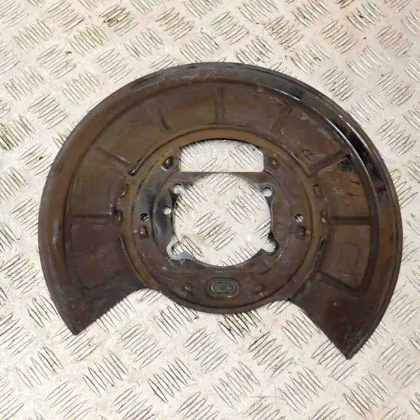 Maserati Ghibli linker achter remschijfbeschermer OEM SXD53657211 image 4