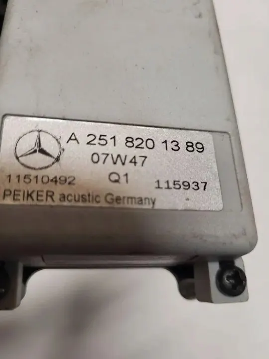 Antennförstärkare OEM 07W47 för Mercedes-Benz GL image 3