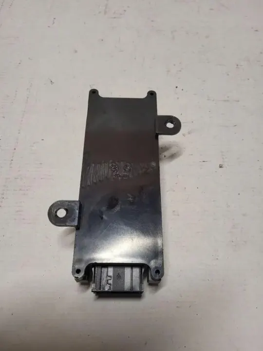 Antennförstärkare OEM 07W47 för Mercedes-Benz GL image 4