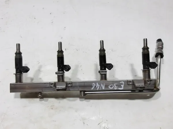 Rampe d'injection 2.0 N46 BMW E81 E87 E90 E91 image 2
