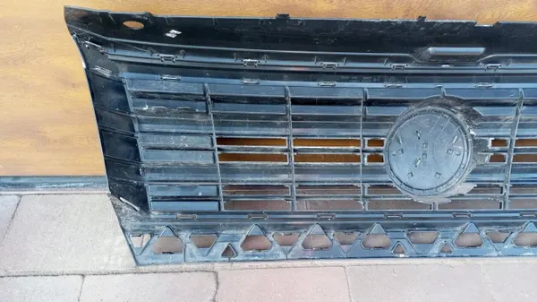 Grille Volkswagen OE 7C0853653F d'occasion image 7
