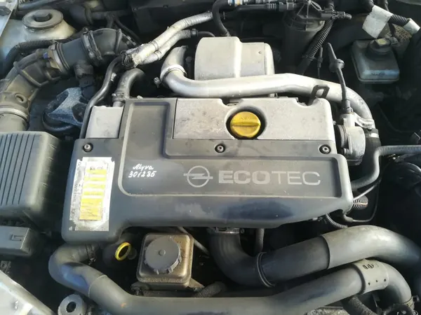Pompe à huile OEM 9129048 pour Opel Vectra 2.2L image 5