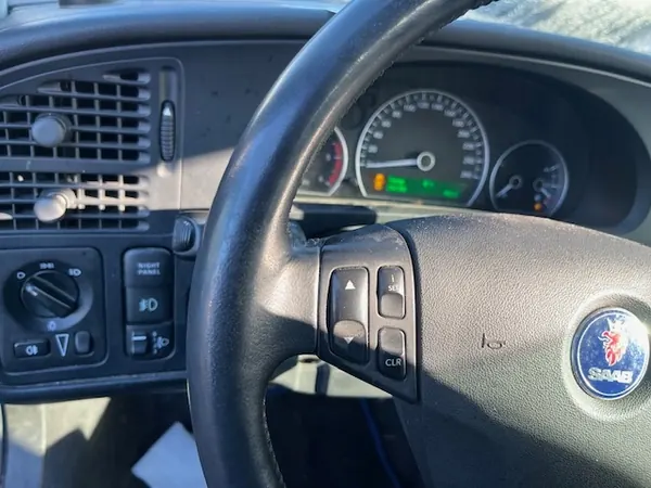 Volante Saab OE OEM AK-12-725725 Usado image 6