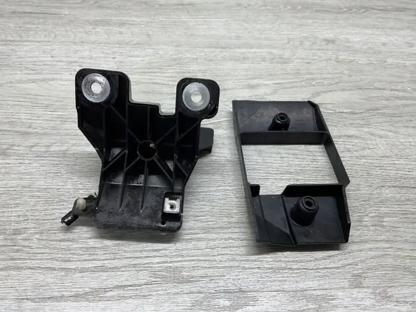 Radarsensorhalterung links OEM DK5214D453AL L405 image 6