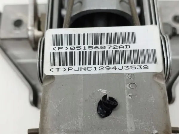 Parte de dirección Jeep Cherokee 2015 05156072AD image 6