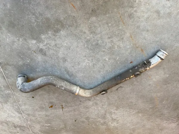 Audi Q7 4L Intercooler-Schlauch 4L0145737B image 3