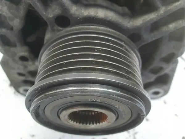 Renault Clio III 1.5 DCI Alternator Bosch 0124425037 image 4