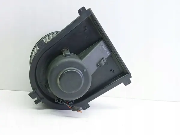 Audi A3 S3 8L 1999 Fläkt OEM H35657880E image 3