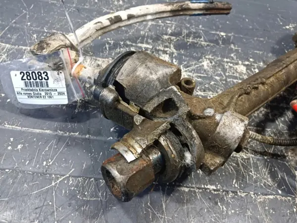 Alfa Romeo Giulia 2.0T stuurhuis OEM 7806277500 image 9