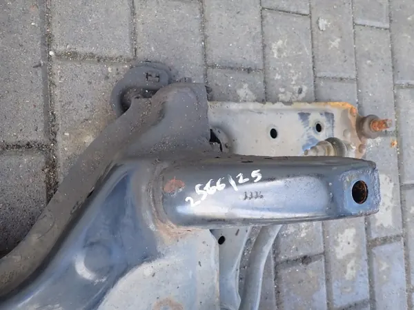 Traverse-Wiege Corsa D OEM - Gebraucht image 3