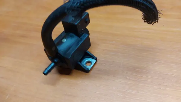 Turbo-understrycksventilsensor OEM 25860-0R010 image 4