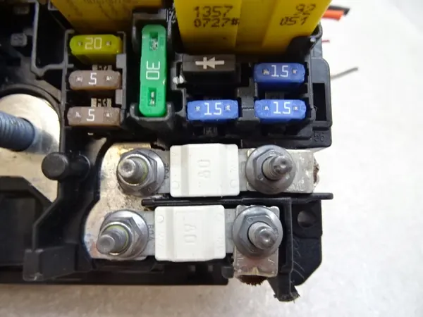 Module BSM OEM 9804848580 pour Citroen image 5