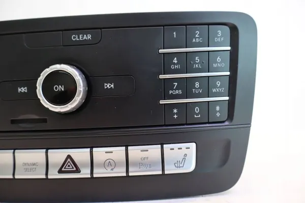 Panel botones radio Mercedes-Benz A W176 OEM A2469028004 image 3