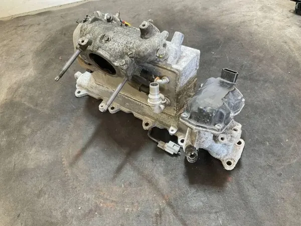 Soupape EGR OEM HMGT8286R pour Renault Trafic III 2.0L image 2