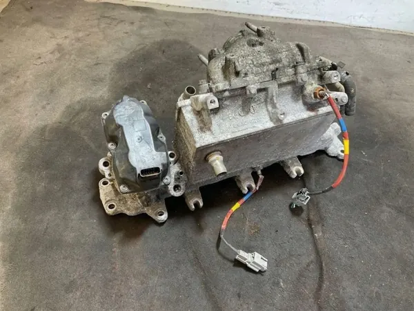 Soupape EGR OEM HMGT8286R pour Renault Trafic III 2.0L image 4