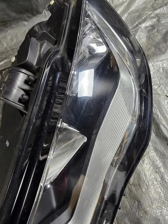 Audi A3 8V0 faro izquierdo H7 8V0941003 image 5