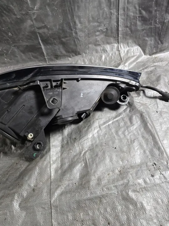 Audi A3 8V0 faro izquierdo H7 8V0941003 image 8