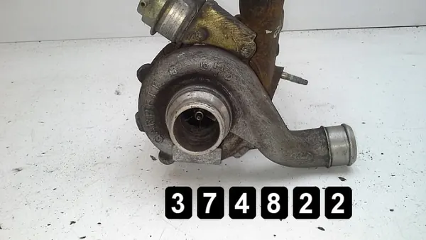 Ford Focus Turbolaite OEM AM-374822 Käytetty image 4
