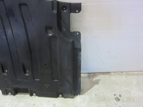 BMW X3 G01 M F97 Cubierta Inferior Tanque Derecho 7394810 image 3