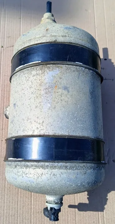 Luftbehälter 10L OEM 99454605 für Iveco Stralis image 2