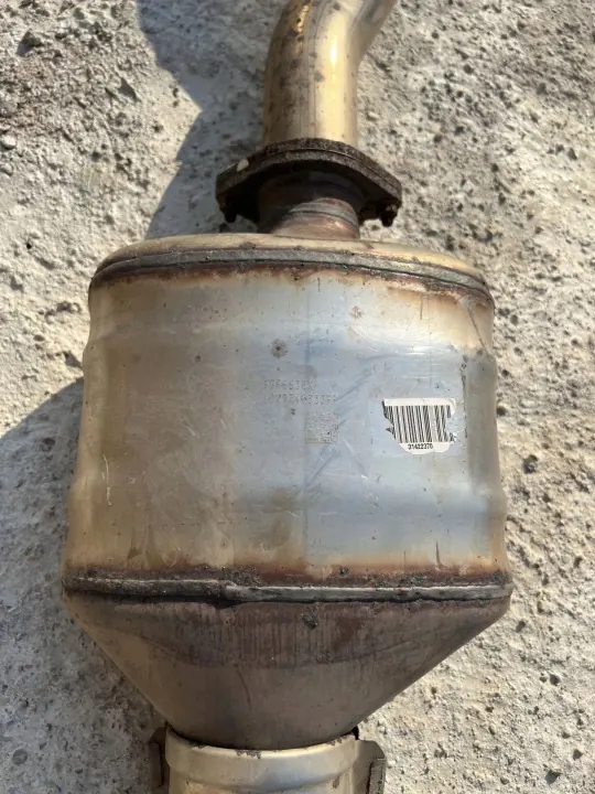 Volvo XC60 2018 Compleet Demper OEM 82219128 image 3