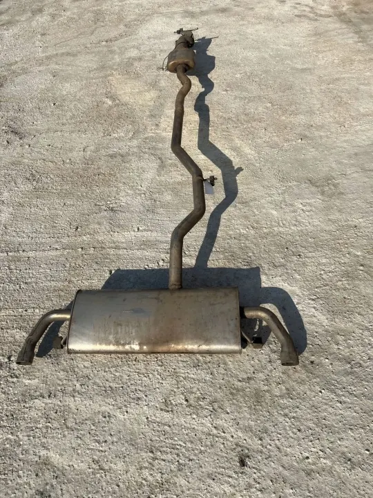Volvo XC60 2018 Compleet Demper OEM 82219128 image 4