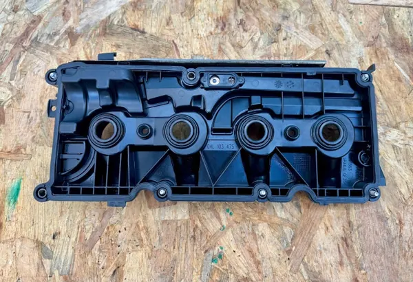 Couvercle de soupape OEM 04L103475 pour VW 1.6/2.0 TDI image 4