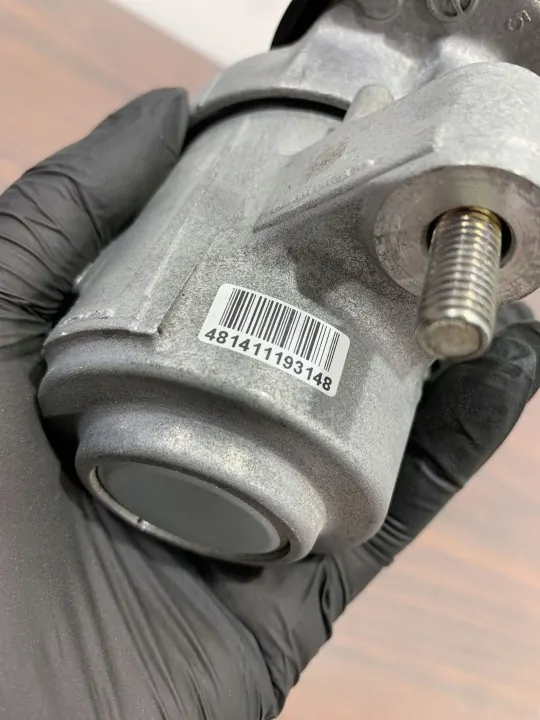 Tensor de correa alternador Mitsubishi ASX - Usado image 4