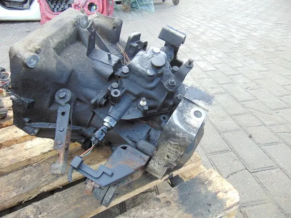 Manuaalivaihteisto Ford Ka II MK2 2008 1.3TDCI image 3