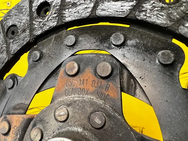 Volante bimassa completo VW Audi Seat Skoda Scala 1.0 TSI OEM image 8