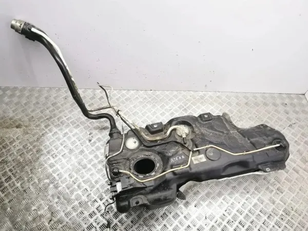 Réservoir carburant SEAT Ateca 2017 OEM 5Q0201021SH image 2