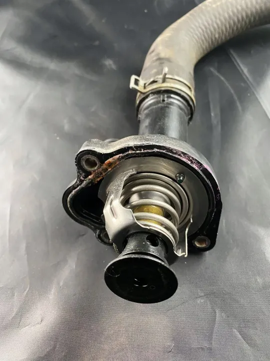 Ford OE AG9G8575CA Thermostat, Kühlsystem image 3