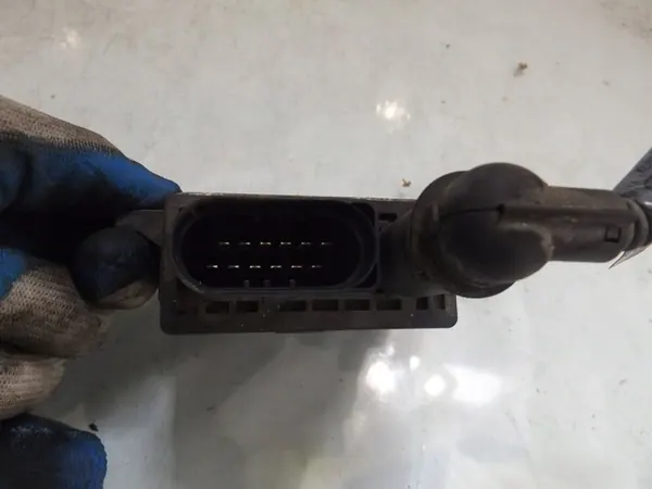 Käynnistysrele E46 LIFT 2.0D 7786821 image 3