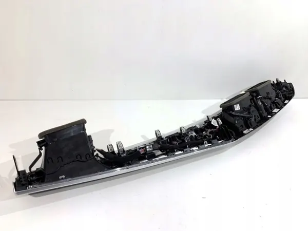 Grelha de ventilação dianteira OEM 9390699 para BMW G31 image 6
