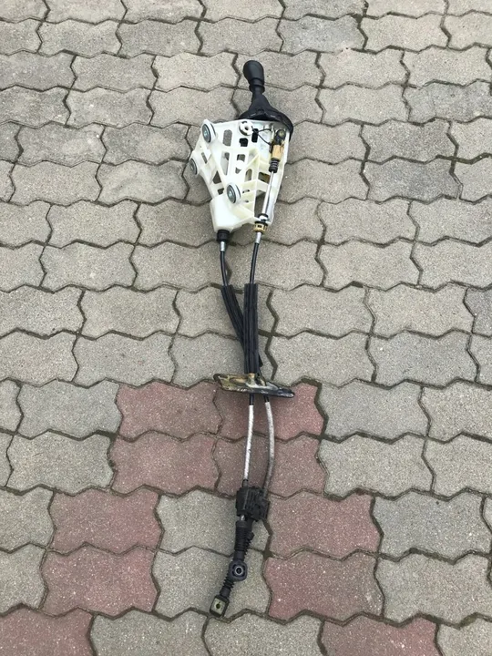 Manuaalivaihteiston valitsin 5 vaihdetta VW T5 Lift image 2