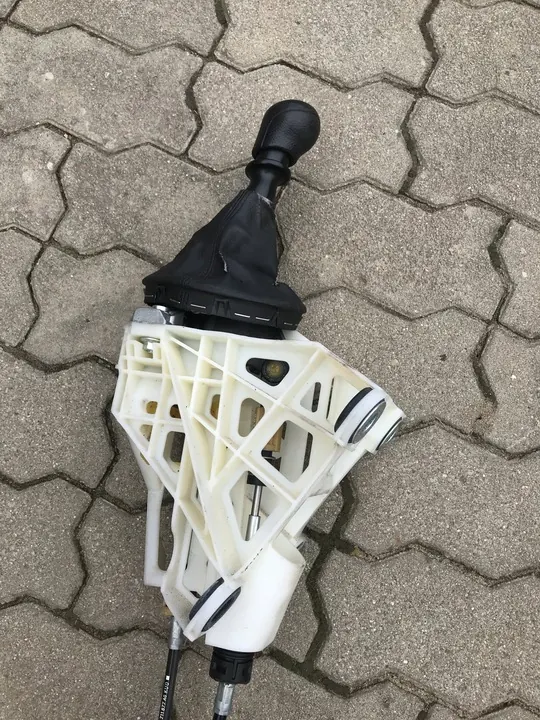 Manuaalivaihteiston valitsin 5 vaihdetta VW T5 Lift image 6