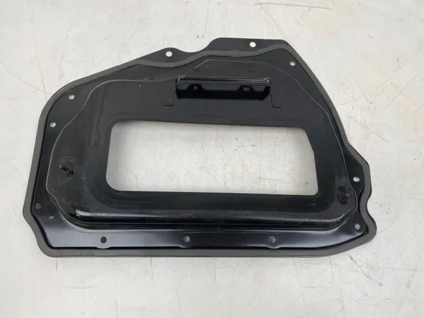 Cubierta cinturón delantero Volvo S90/V90 OEM 31672624 image 4
